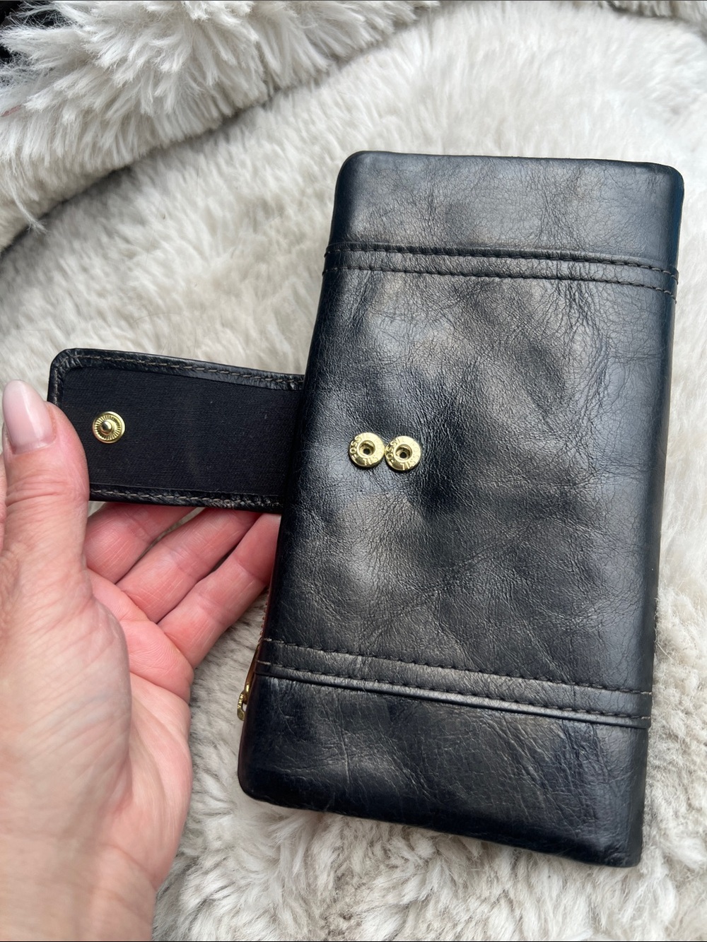 Fossil Black Leather Fold Wallet with Gold Trim - Picture 4 of 10